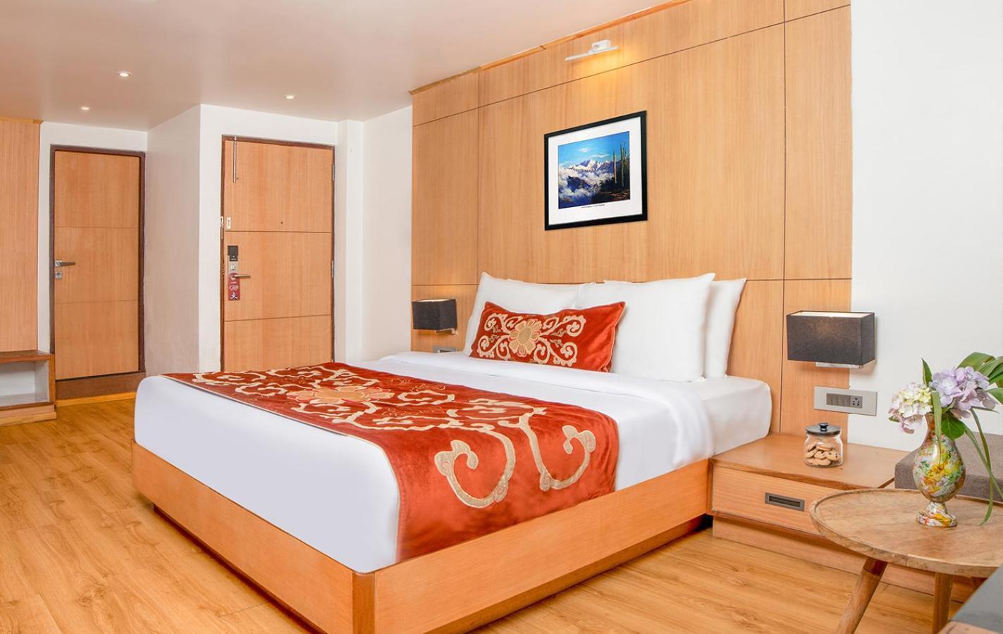Summit Swiss Heritage Resort & Spa Darjeeling  Bagian luar foto